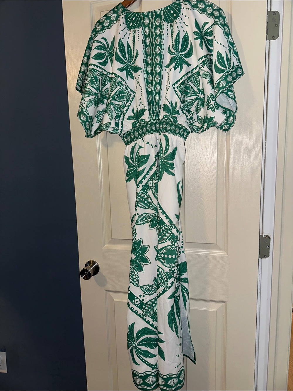Cupshe Golden Dune ornate maxi dress - Picture 6 of 7